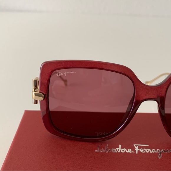 NWT Salvatore Ferragamo Sunglasses